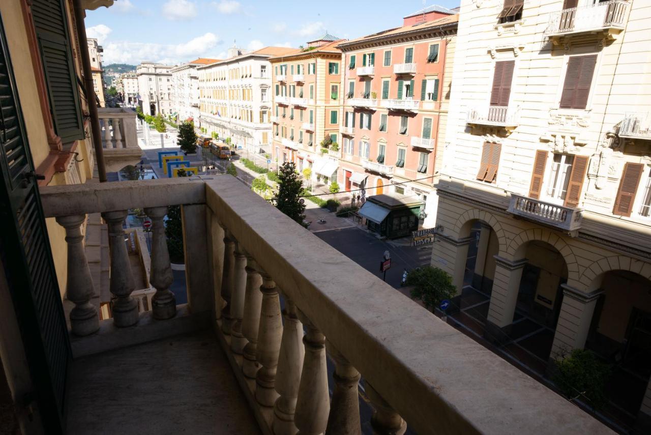 La Casa Di Napoleone Apartment ลาสเปเซีย ภายนอก รูปภาพ